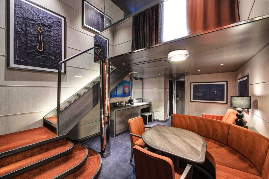 MSC Cruises MSC Meraviglia MSC Yacht Club Duplex Suite with Whirlpool - Credits - MSC Rights - Ivan Sarfatti 5.jpg